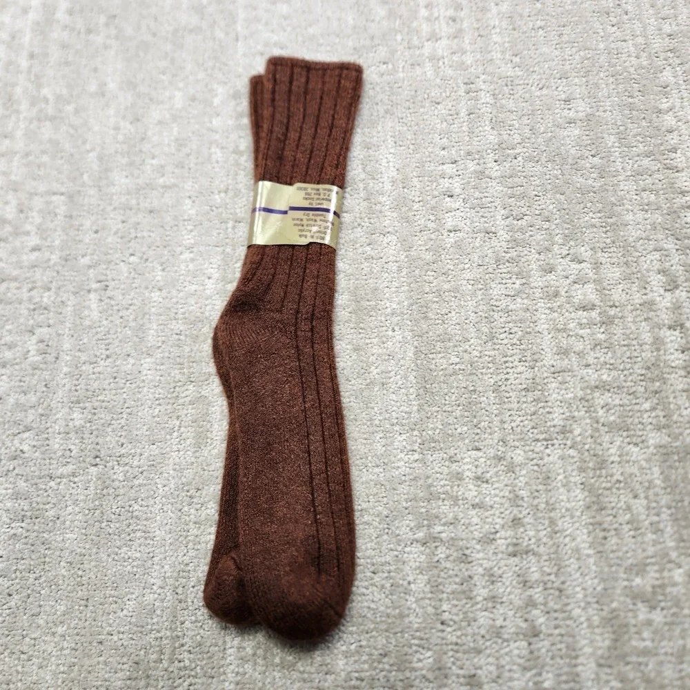 Vintage 70s NOS Socks Men 10-14 Luxury Knit Ribbed Brown Crew Mid Calf NEW